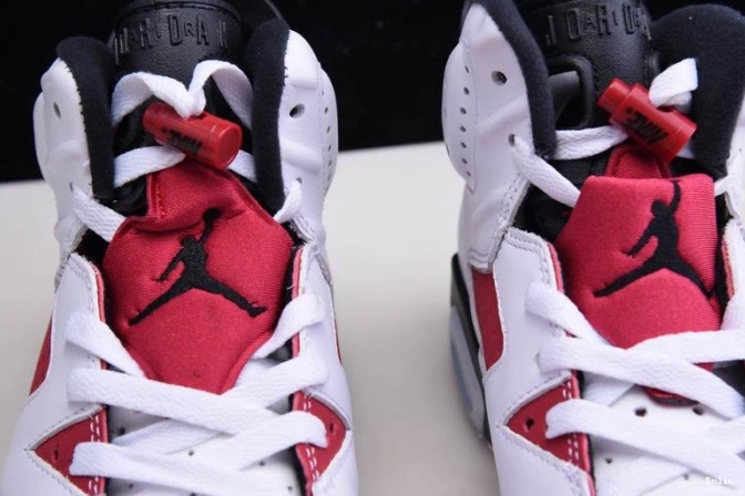 Bmlin JORDAN 'CARMINE' RETRO 6 AIR CT8529-106 2021 0811
